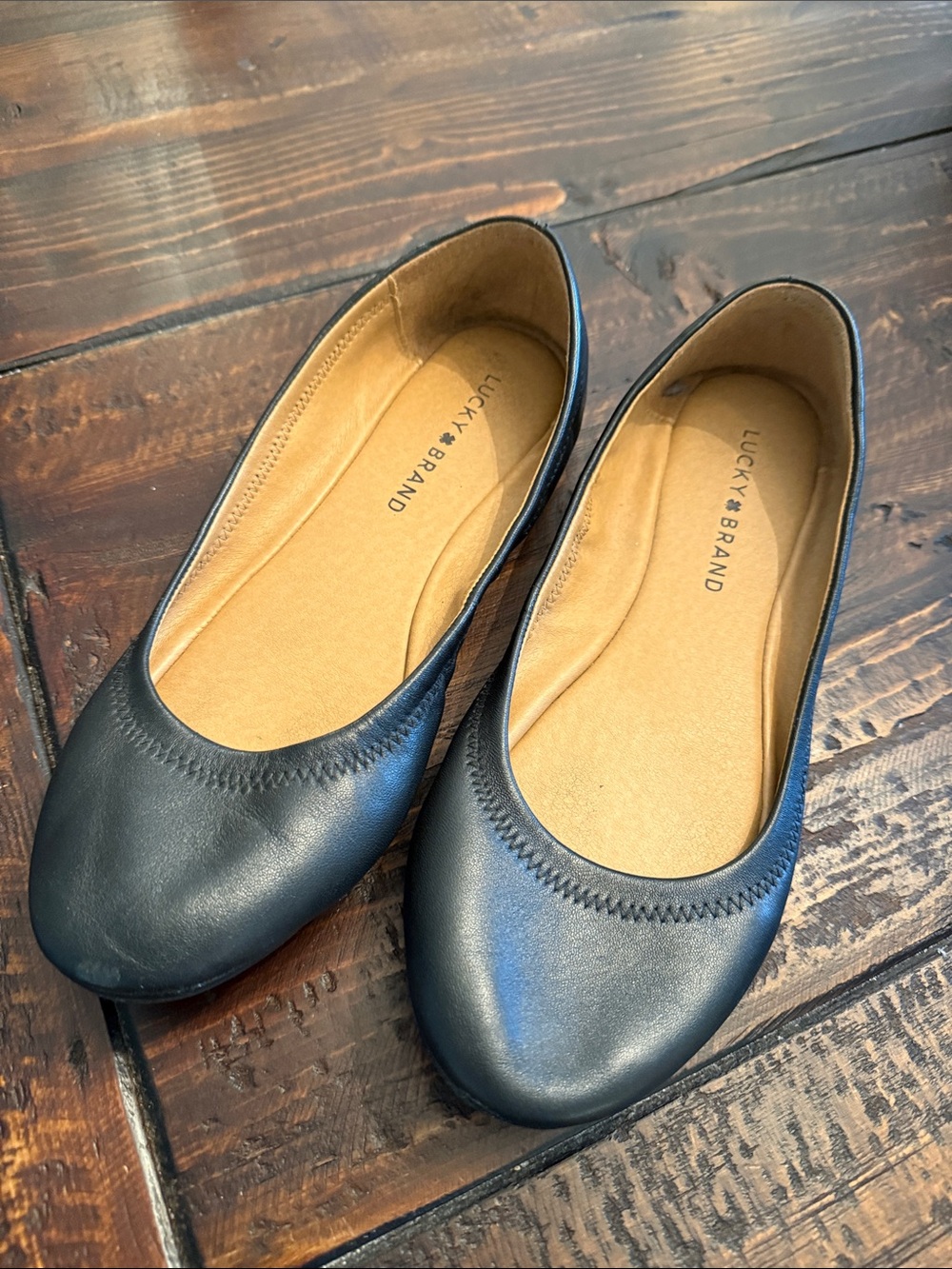 Lucky Brand Black Leather Slip-On Ballet Flats size 8